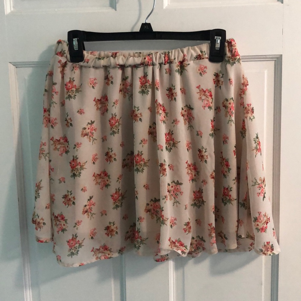 Mini skirt in very good condition